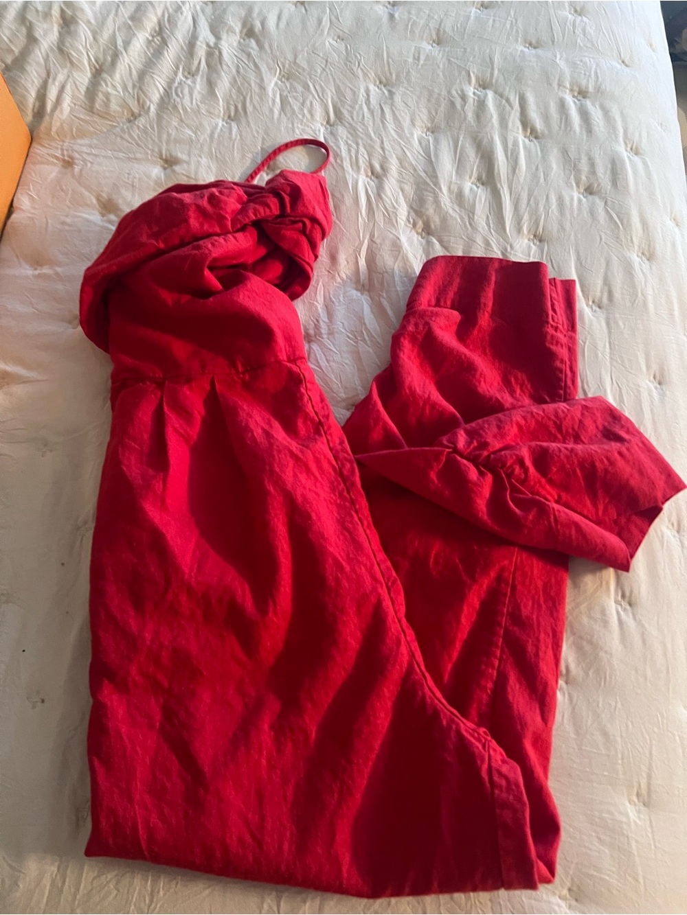 FARM Rio Bright Red jumpsuit - Picture 4 of 4